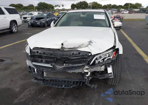 2019 Mercedes-Benz C 300 из США, поврежденный, VIN WDDWF8DB7KR483994